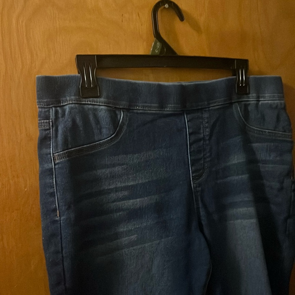 Dark blue Jean